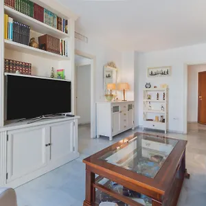 Amplio Y Luminoso De 2 Cerca De La Plaza Del Caballo, Apartamento